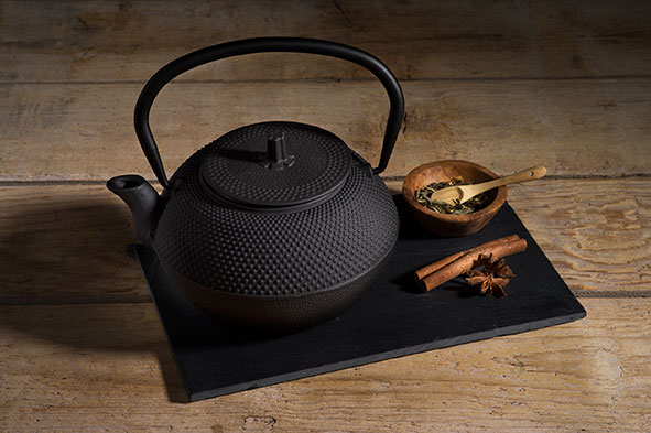 Théière en fonte 1,2L avec filtre - Noir